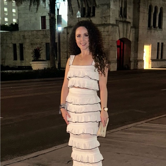 Dresses & Skirts - White Ruffled Two-Piece Set